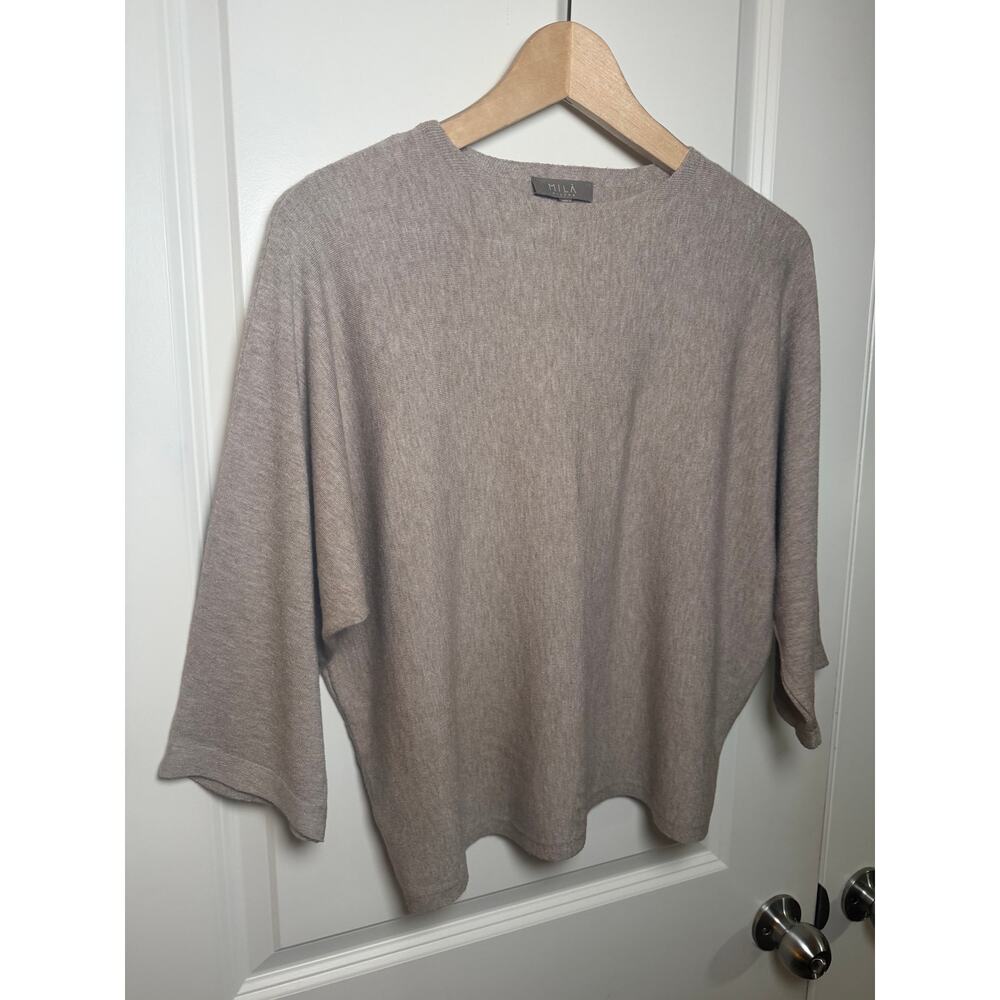 Mila Minimalist Relaxed Crewneck Knit Sweater Size S Clean Girl Quiet Luxury - Picture 4 of 10